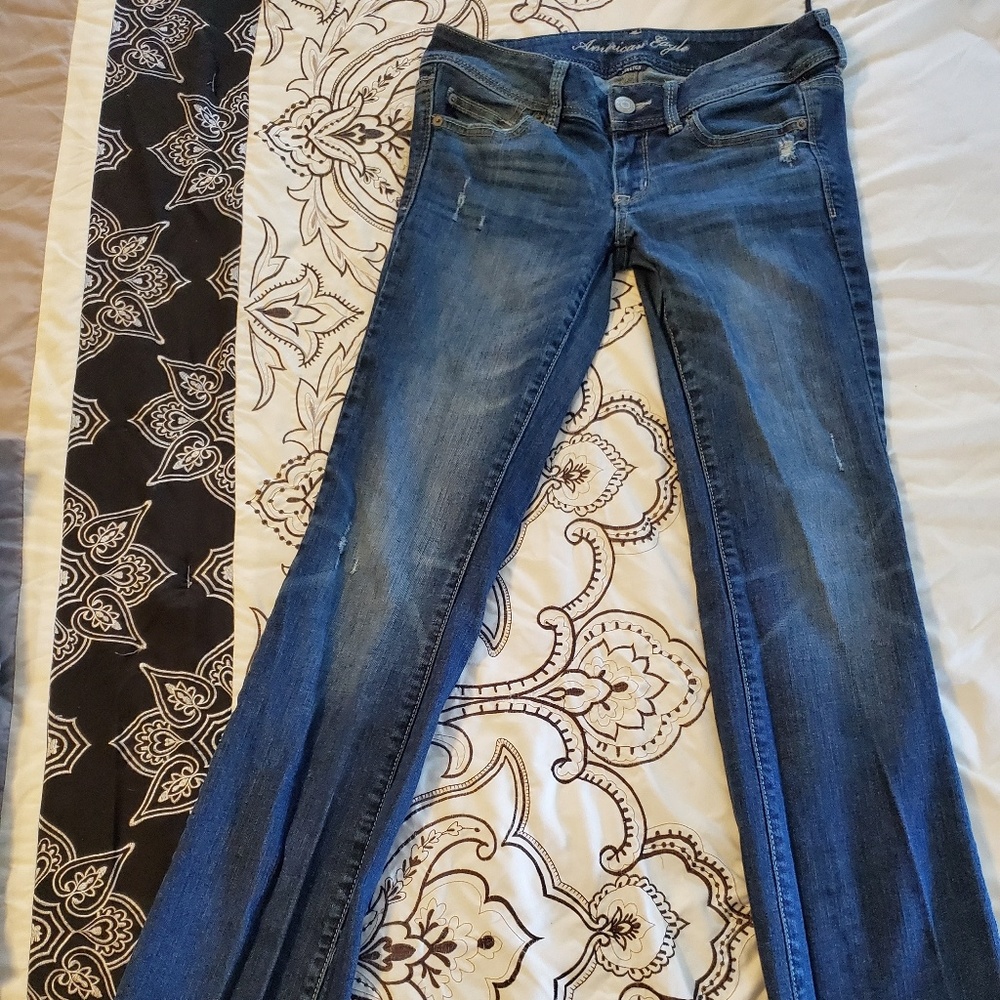 AE Jeans